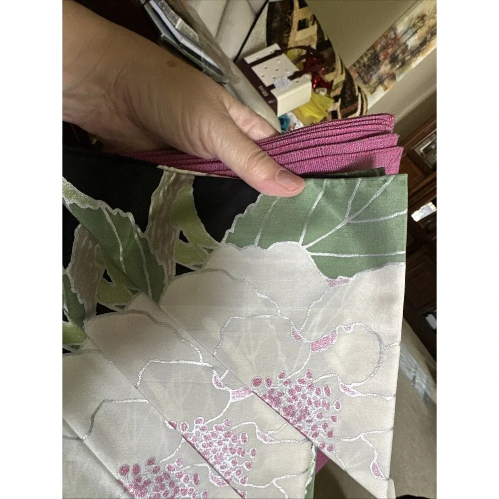 Vintage Jim Thompson Thai Silk Table Linens 8 Placemats‎ 8 Napkins NOS Botanical